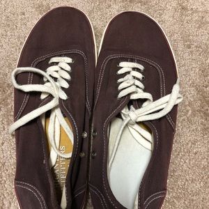 American eagle sneakers